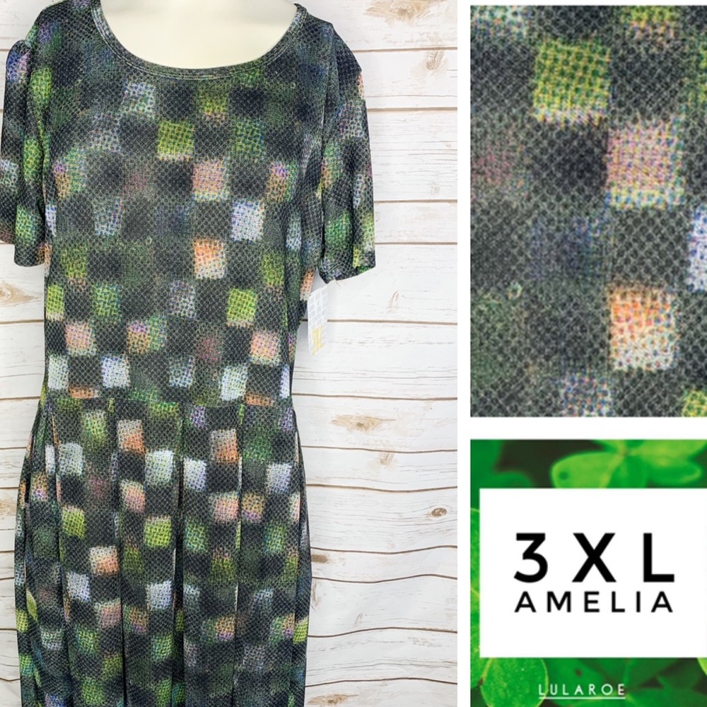 3XL Amelia green/white/black/orange square geo